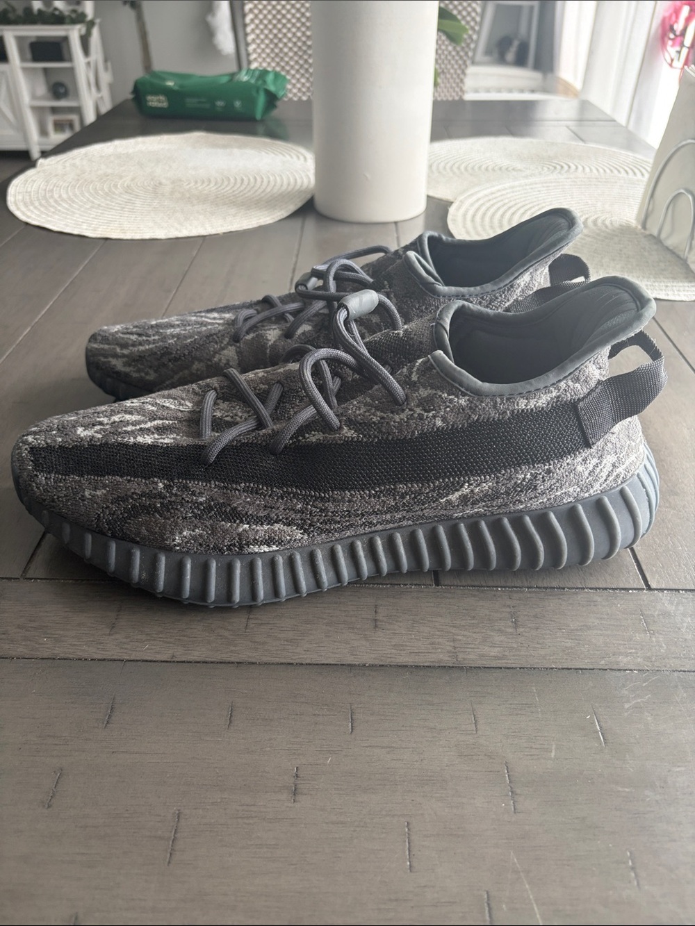 Adidas Yeezy Boost 350 V2 MX Dark Salt Men’s Size 12.5